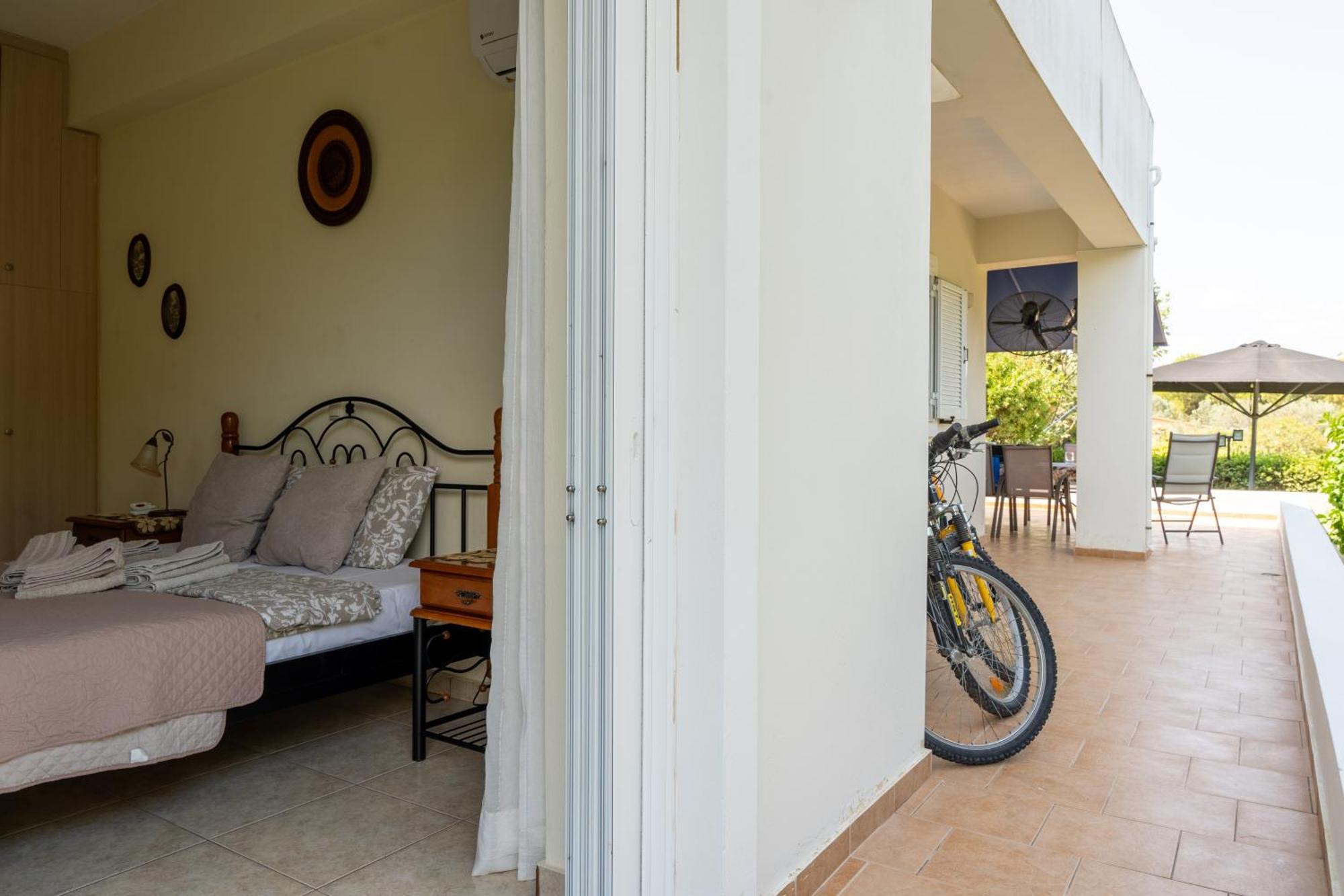 Beautiful Summer Villa In Chalkoutsi Khalkoutsion Экстерьер фото